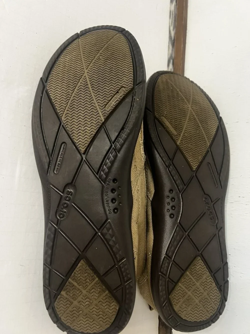 Crocs Walu Men Canvas Slip On Loafers Casual Walking Shoes Size 11